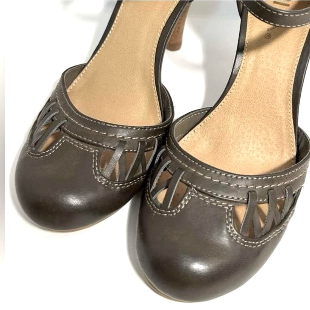MIA Heels - Picture 10 of 11